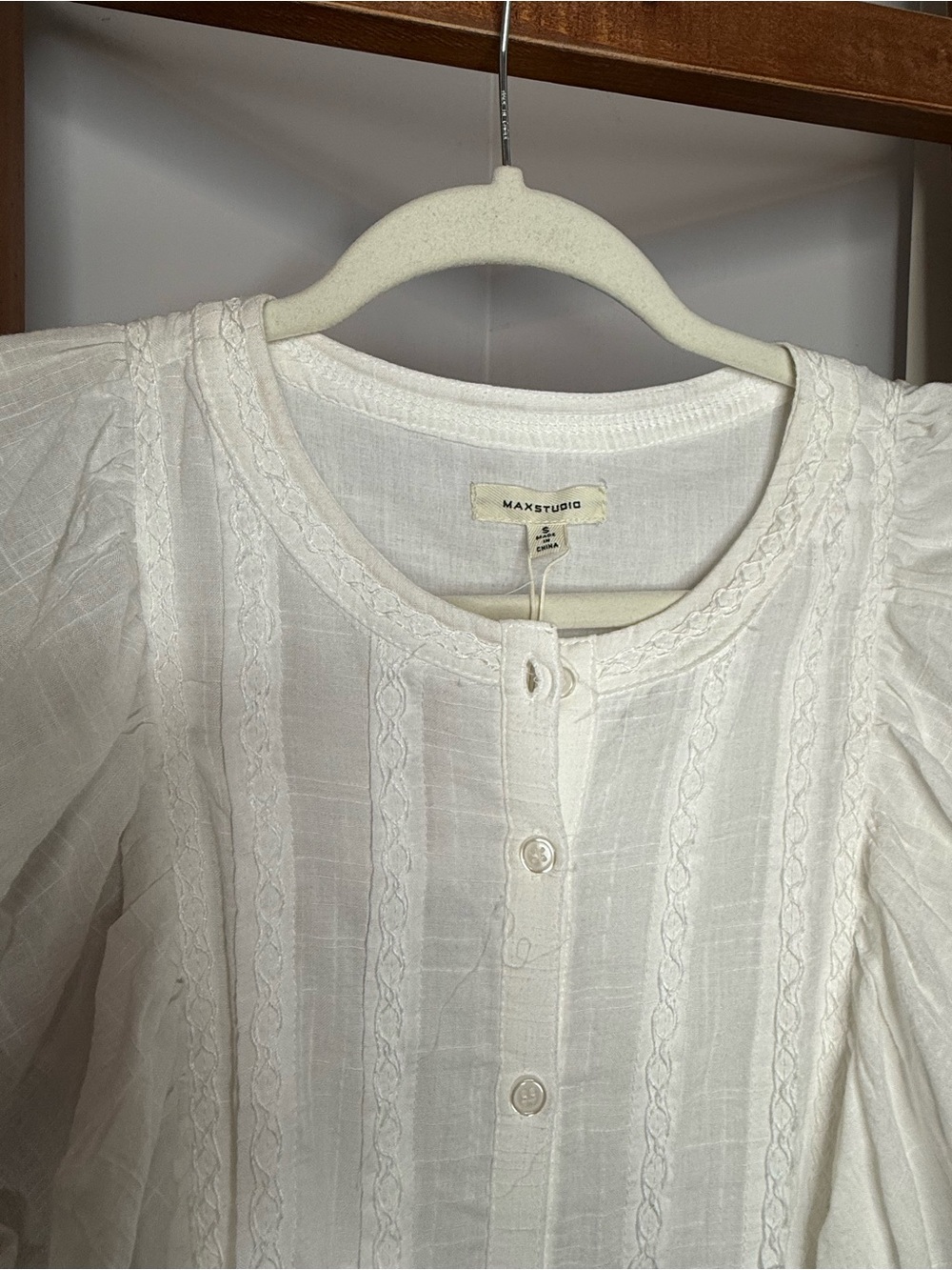 NWT Max Studio White Flutter Sleeve Boho Dress – Size Small - Picture 4 of 7